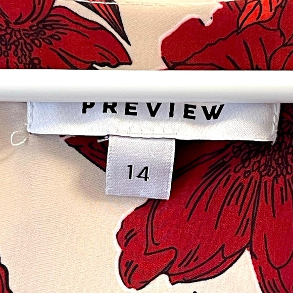 Preview. Red flower blouse. size 14. - Picture 6 of 8